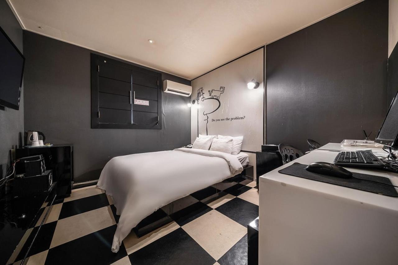 Guri Lexy Hotel Eksteriør bilde