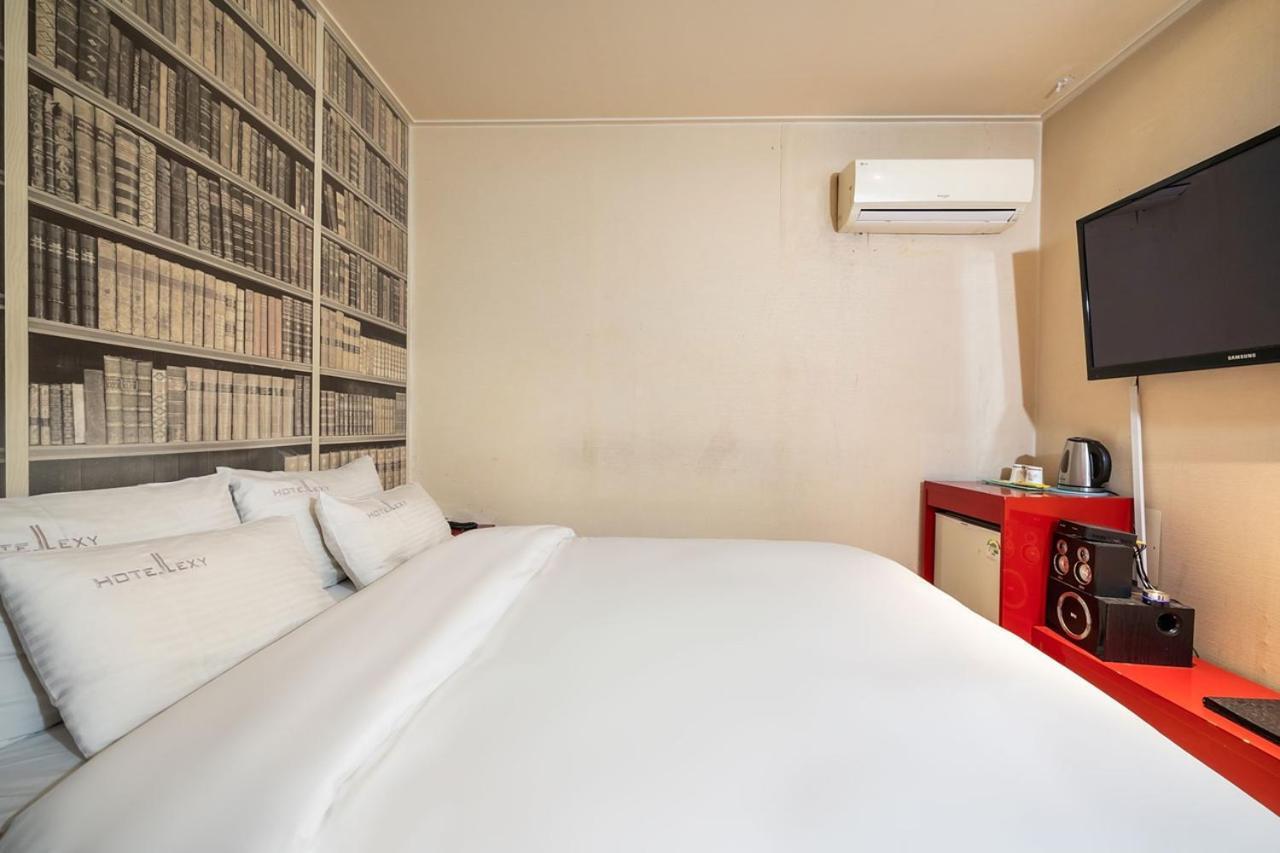 Guri Lexy Hotel Eksteriør bilde